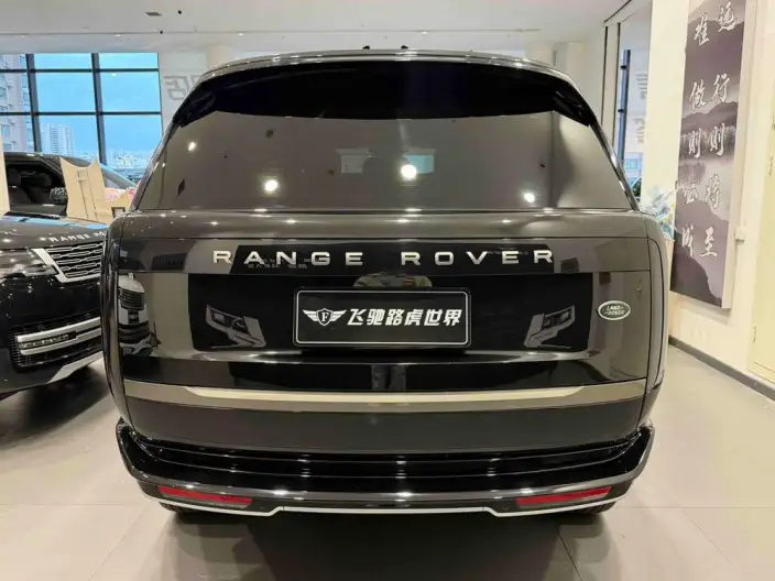 Range Rover 2024 Model 3.0 L6 400PS Shengshi Extended Edition – фото 5