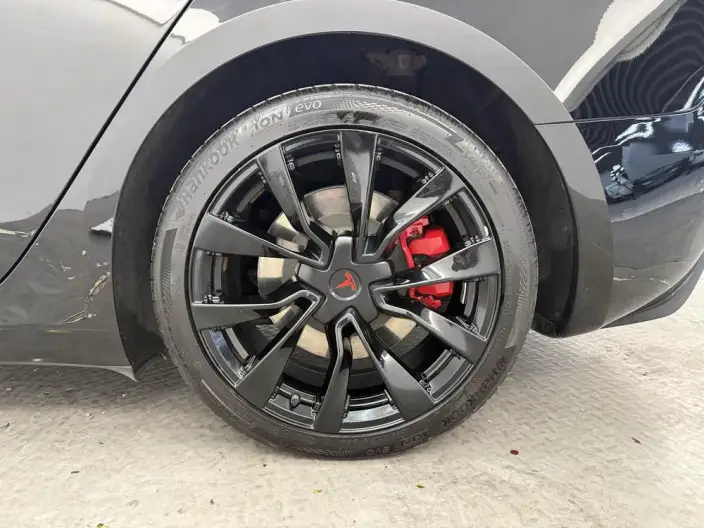 Model 3 2023 Model Long Battery Life Pro All-wheel drive version – фото 9