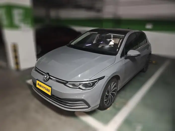 Volkswagen Golf 2021 Model 280TSI DSG Pro – фото 1