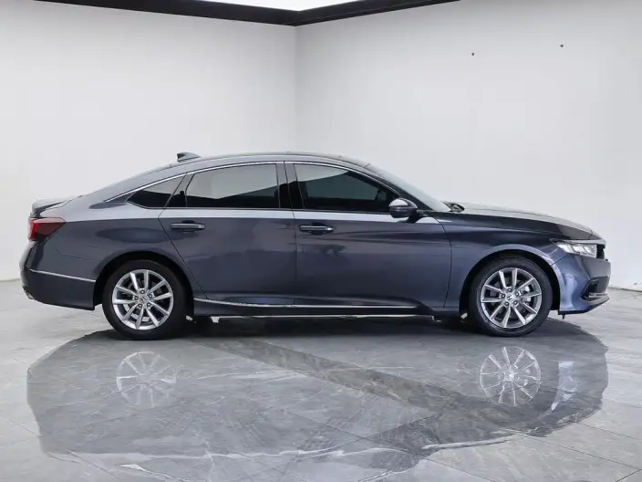 Honda Accord 2022 Model 260TURBO Deluxe Edition – фото 8