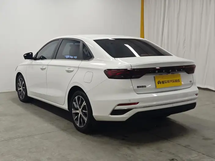 Geely Emgrand 2023 Model No. 4 Gen Champion Edition 1.5L CVT Flagship Model – фото 5