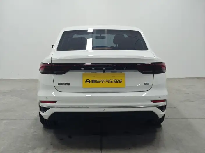 Geely Emgrand 2023 Model No. 4 Gen Champion Edition 1.5L CVT Flagship Model – фото 6
