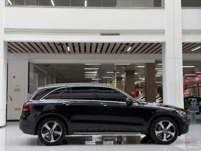 Mercedes-Benz GLC 2022 Model GLC 260 L 4MATIC Dynamic Model – фото 8