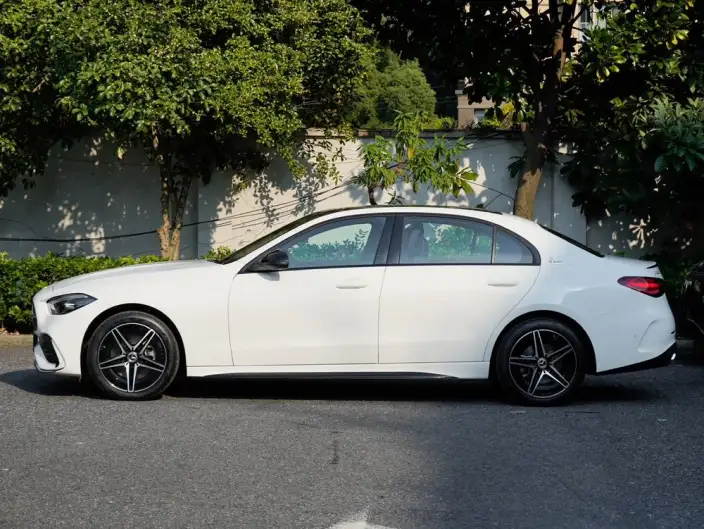 Mercedes-Benz C-Class 2023 Model C 260 L Haoye Sports Edition – фото 3