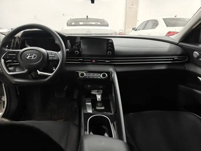 Hyundai Ioniq 2023 Model 1.5L CVT GLS Leading version – фото 6