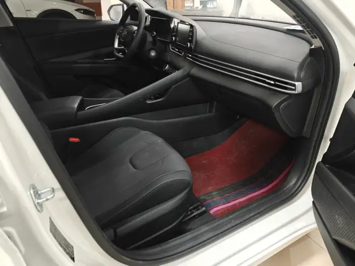 Hyundai Ioniq 2023 Model 1.5L CVT GLS Leading version – фото 9