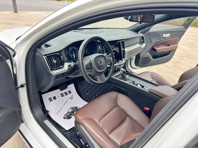 Volvo S60 2021 T4 Smart Enjoy Luxury – фото 9