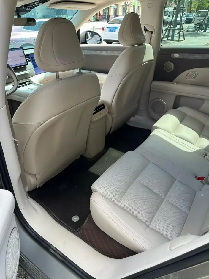 IM LS6 2026 Model EV Max – фото 9