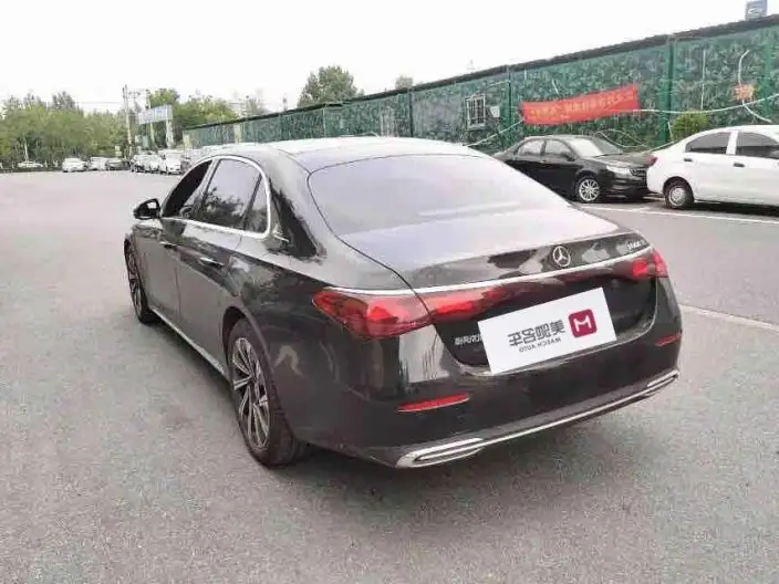Mercedes-Benz E-Class 2025 Model E 300 L Luxury Model sedan – фото 2