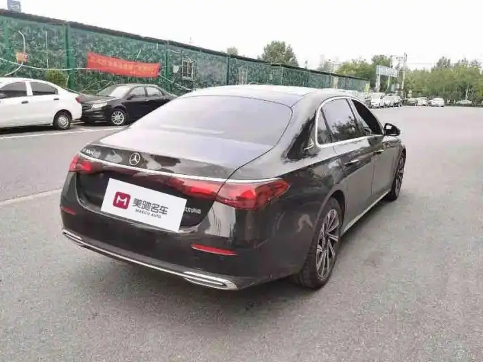 Mercedes-Benz E-Class 2025 Model E 300 L Luxury Model sedan – фото 5