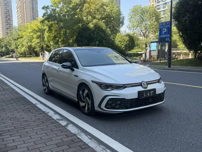Volkswagen Golf GTI 2021 Model 380TSI DSG GTI