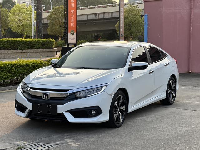Honda Civic 2016 модификация 220TURBO CVT Zunyao Edition – фото 1