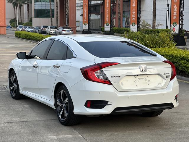Honda Civic 2016 модификация 220TURBO CVT Zunyao Edition – фото 4