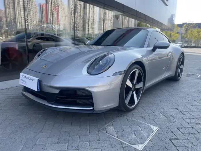 PORSCHE 911 2025 Model Carrera 3.0T