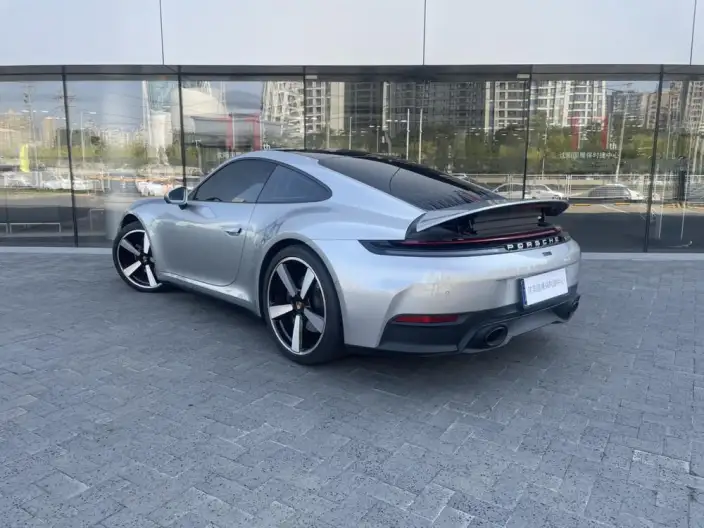 PORSCHE 911 2025 Model Carrera 3.0T – фото 5