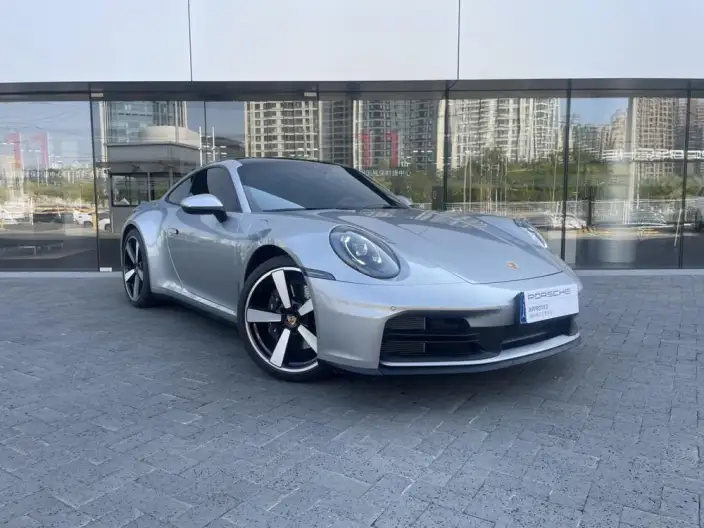 PORSCHE 911 2025 Model Carrera 3.0T – фото 9