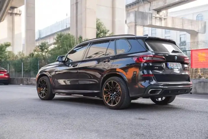 BMW X5 2022 Model Facelift xDrive 40Li M Sports Set – фото 2