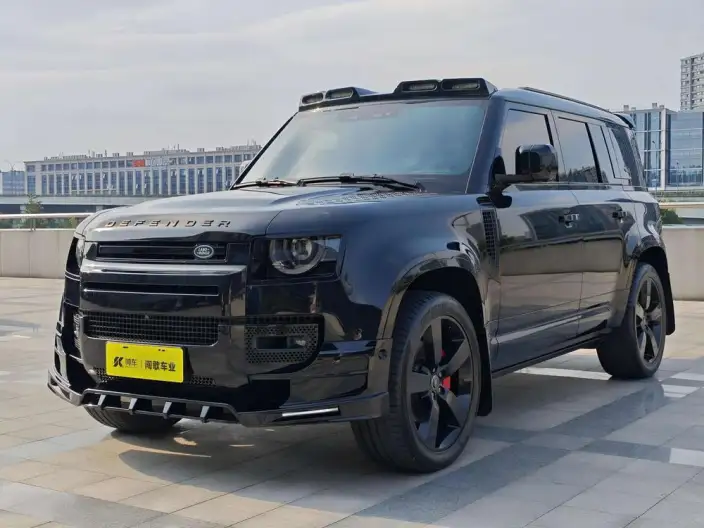 Land Rover Defender 2024 Model 110 3.0T P400 X-Dynamic HSE