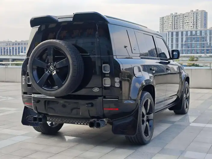 Land Rover Defender 2024 Model 110 3.0T P400 X-Dynamic HSE – фото 6