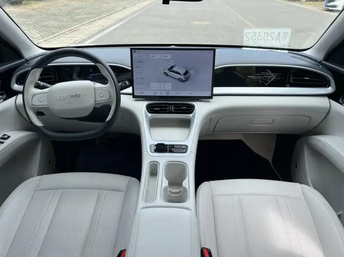 Geely Galaxy StarWish 2025 Model UP 410km Tiggo Edition – фото 8