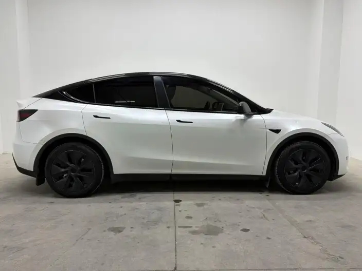 Model Y 2023 Model Long Battery Life Pro All-wheel drive version – фото 8