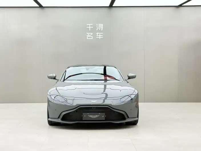Vantage 2022 Model 4.0T V8 Coupe – фото 2
