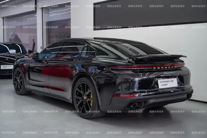 Panamera 2024 Model Panamera 4 Executive Extended Edition 2.9T – фото 5