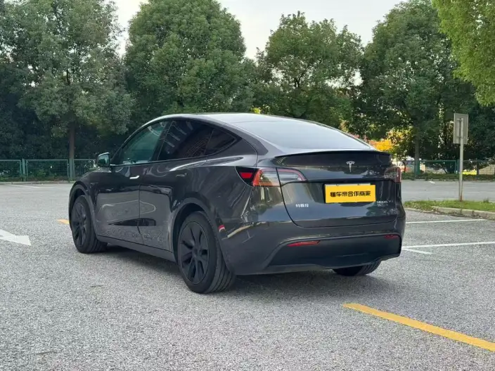 Model Y 2024 Model Rear-wheel drive version