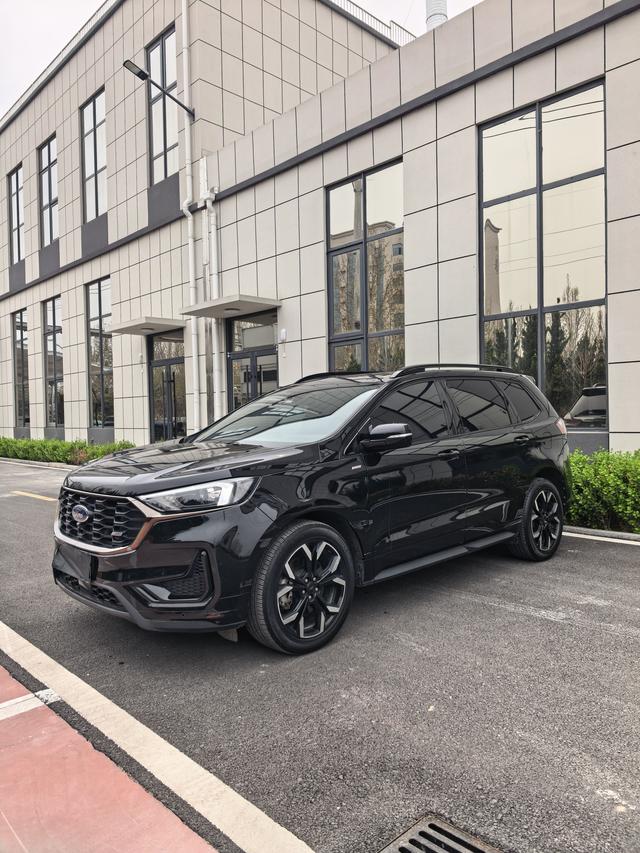 Ford Edge Модель 2020 года EcoBoost 245 4WD Zun Rapid тип Plus 7 seat – фото 1
