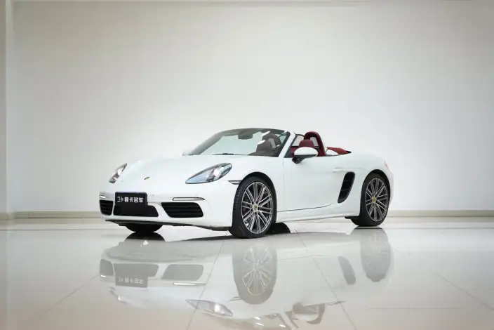 Porsche 718 2023 Model Boxster 2.0T