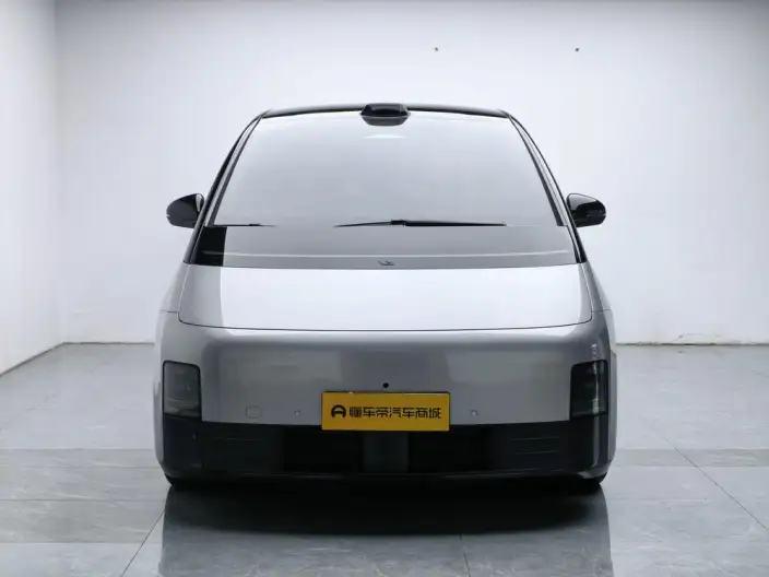 Li Auto MEGA 2024 Model Ultra Edition – фото 2