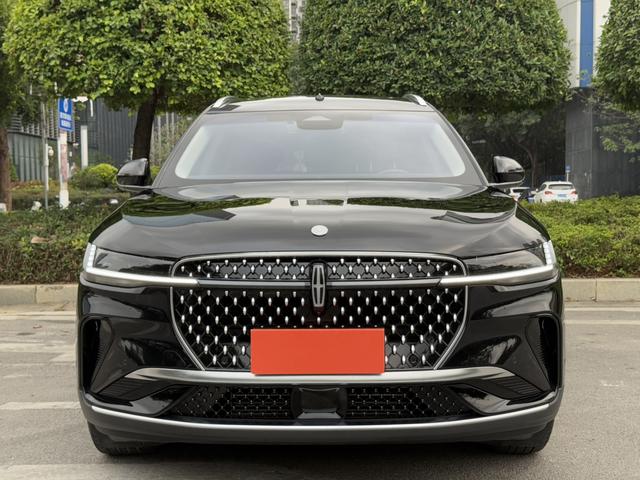 Nautilus Раздел 2023 2.0T 4WD Exclusive Edition – фото 2