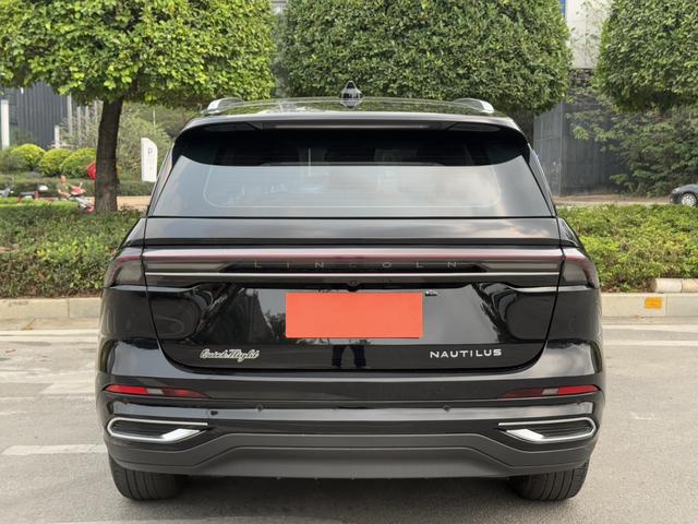 Nautilus Раздел 2023 2.0T 4WD Exclusive Edition – фото 5