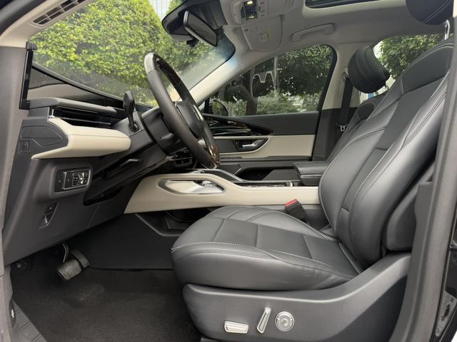Nautilus Раздел 2023 2.0T 4WD Exclusive Edition – фото 10