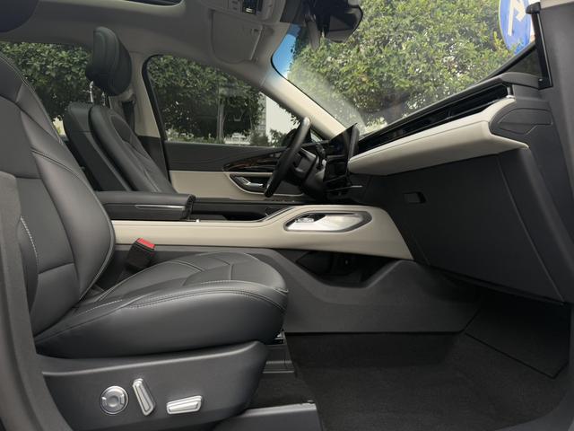 Nautilus Раздел 2023 2.0T 4WD Exclusive Edition – фото 12
