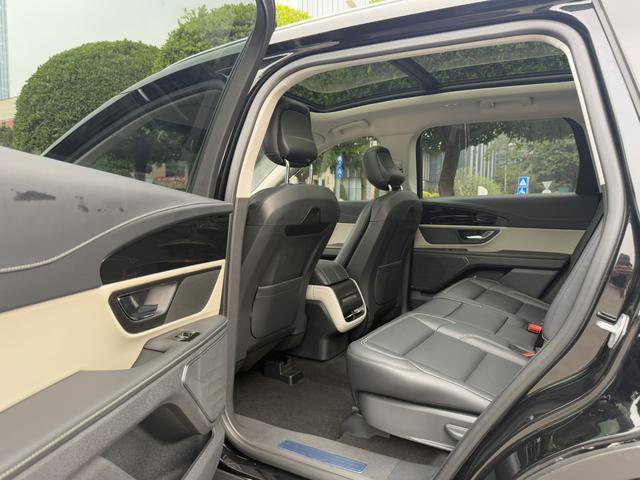 Nautilus Раздел 2023 2.0T 4WD Exclusive Edition – фото 15