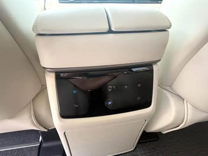 Wey Gaoshan P HEV 2025 Model 4WD Wey Gaoshan 8 – фото 8