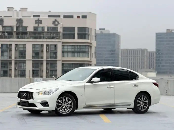 Infiniti Q50L 2021 Model 2.0T Comfort Edition – фото 1
