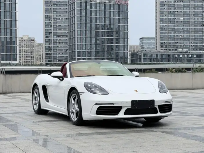 Porsche 718 2023 Model Boxster 2.0T