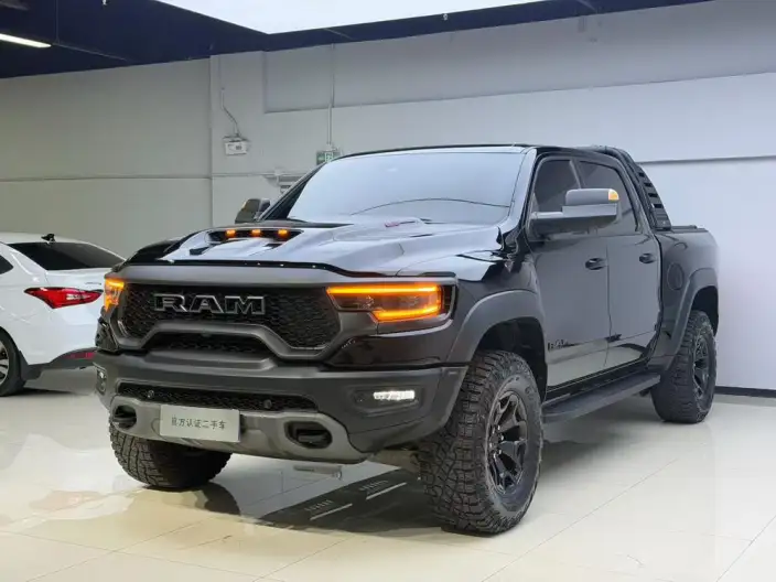 RAM Trucks 2023 Model 6.2T Automatic 4WD 5 seat Parallel Imported – фото 1