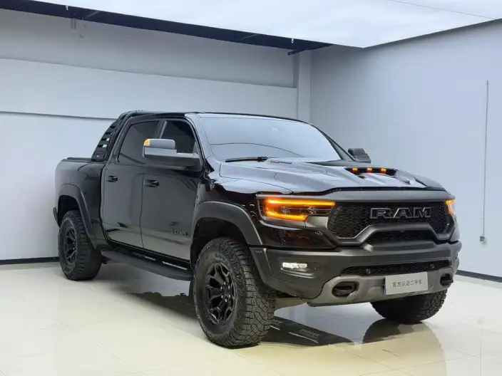 RAM Trucks 2023 Model 6.2T Automatic 4WD 5 seat Parallel Imported – фото 3