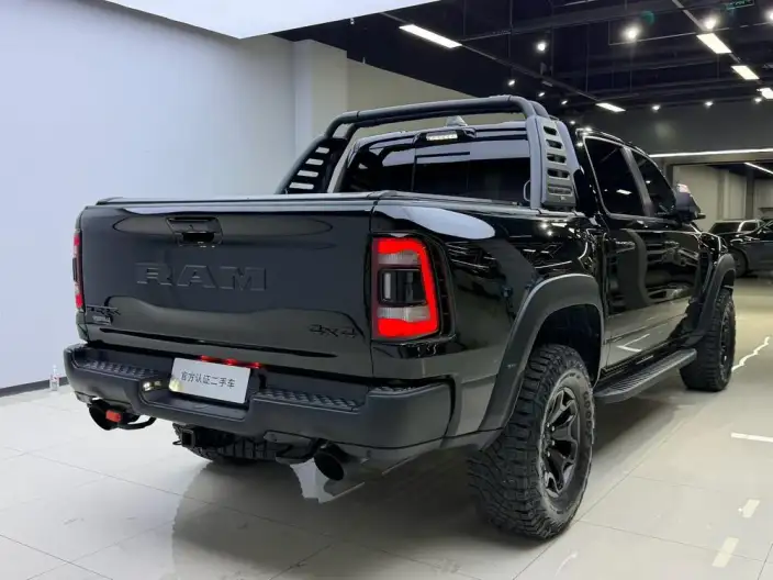 RAM Trucks 2023 Model 6.2T Automatic 4WD 5 seat Parallel Imported – фото 6