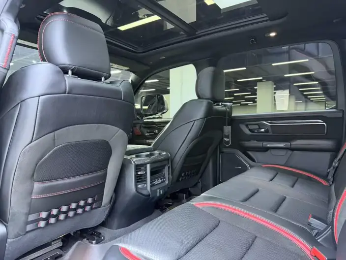 RAM Trucks 2023 Model 6.2T Automatic 4WD 5 seat Parallel Imported – фото 9