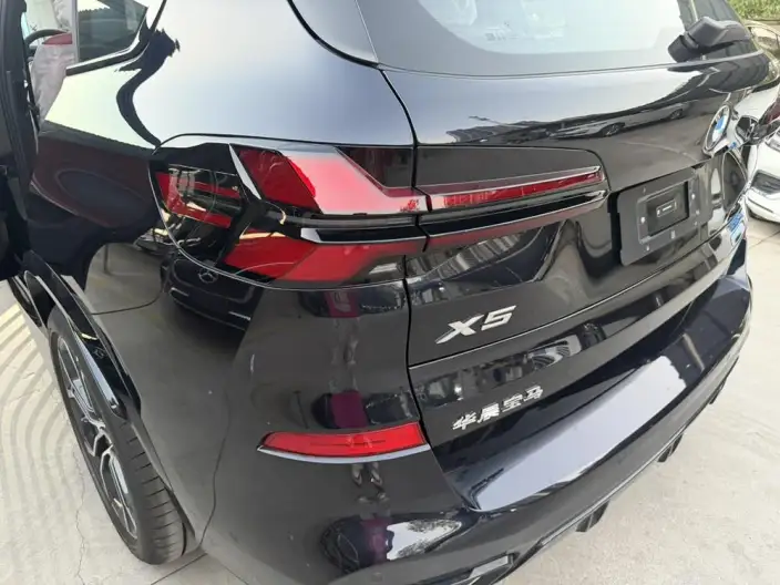 BMW X5 2026 Model Facelift xDrive40Li M Sports Night Set – фото 9
