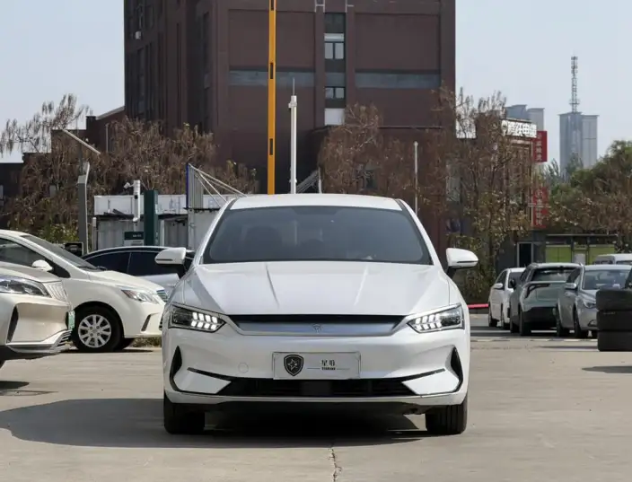 Qin Plus EV 2025 Model 510KM Travel Edition – фото 2