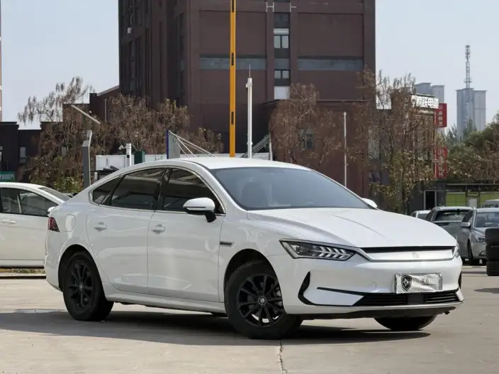 Qin Plus EV 2025 Model 510KM Travel Edition – фото 3