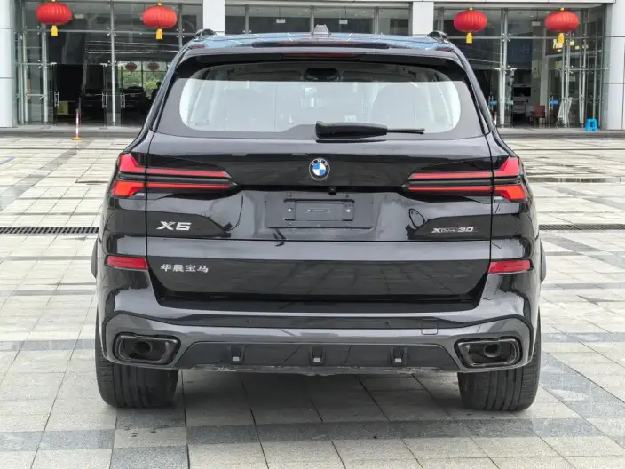 BMW X5 2025 Model xDrive30Li Exclusive Model M Sports Night Set – фото 4