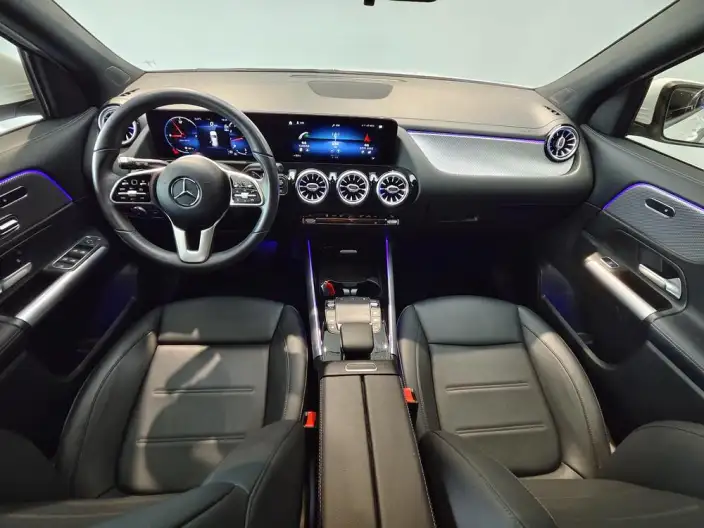 Mercedes-Benz GLA 2023 Model GLA 200 – фото 9