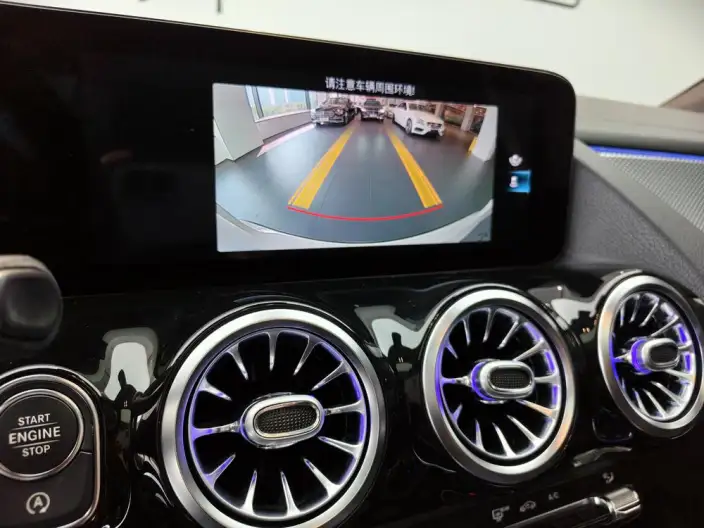 Mercedes-Benz GLA 2023 Model GLA 200 – фото 10