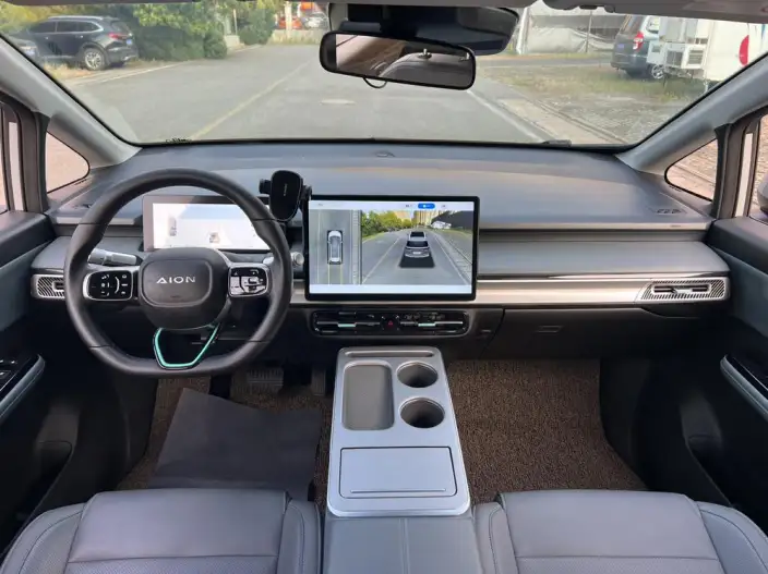 AION Y 2025 Model Plus 510 Smart Luxury Edition – фото 8